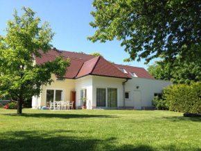 Отель Ferienhaus Am Park Leipzig  Лейпциг